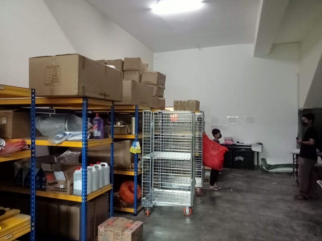 Alam Avenue  Section 16  ground floor by Zainal - photo 4