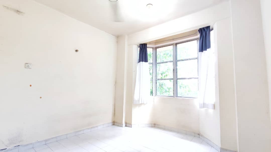 Baiduri Apartment Sek 7 Shah Alam by Jr - photo 4