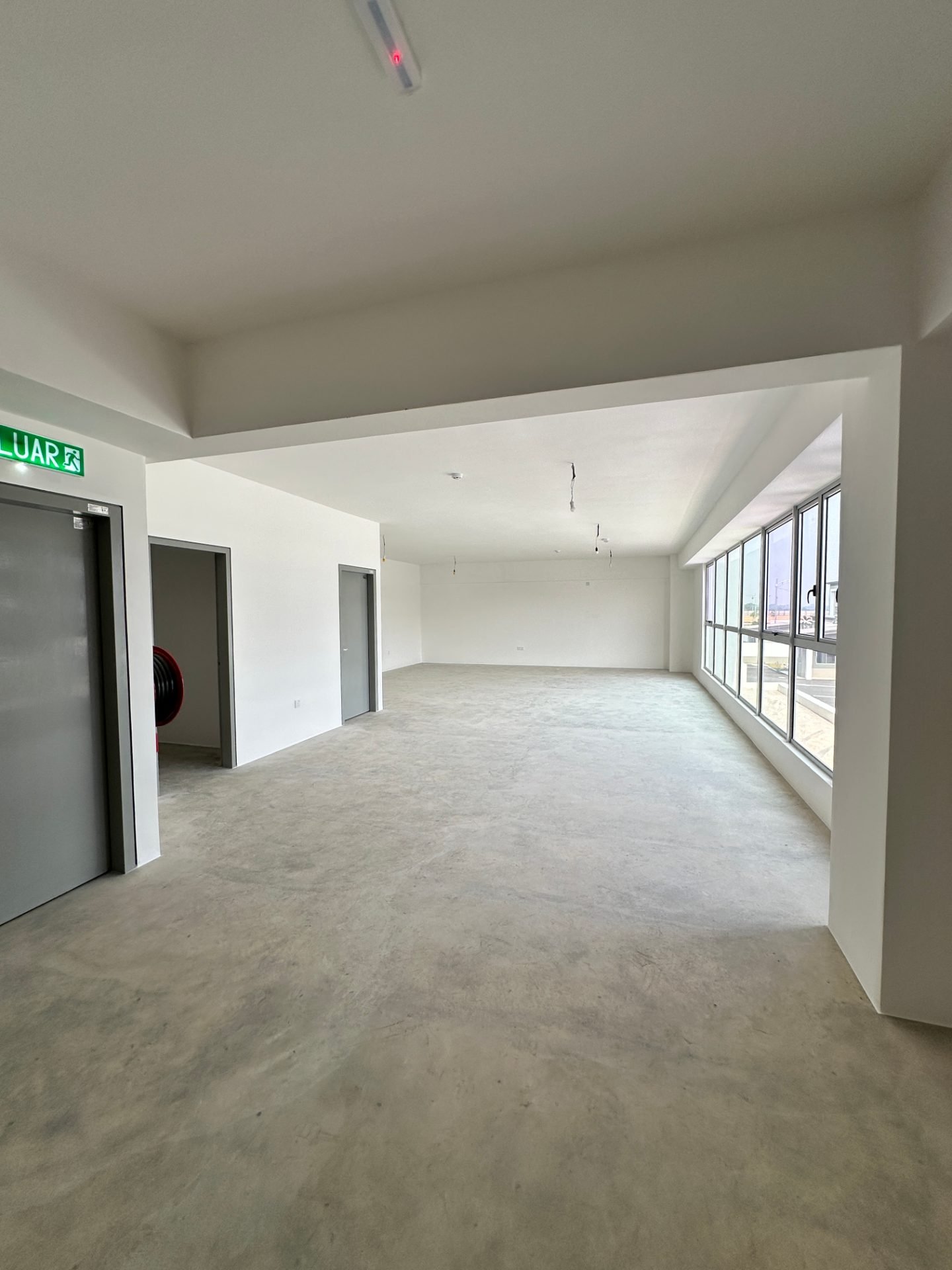 New VP Semi Detached Factory @ Serenia Industrial Park Dengkil Sepang Kota Warisan - photo 7