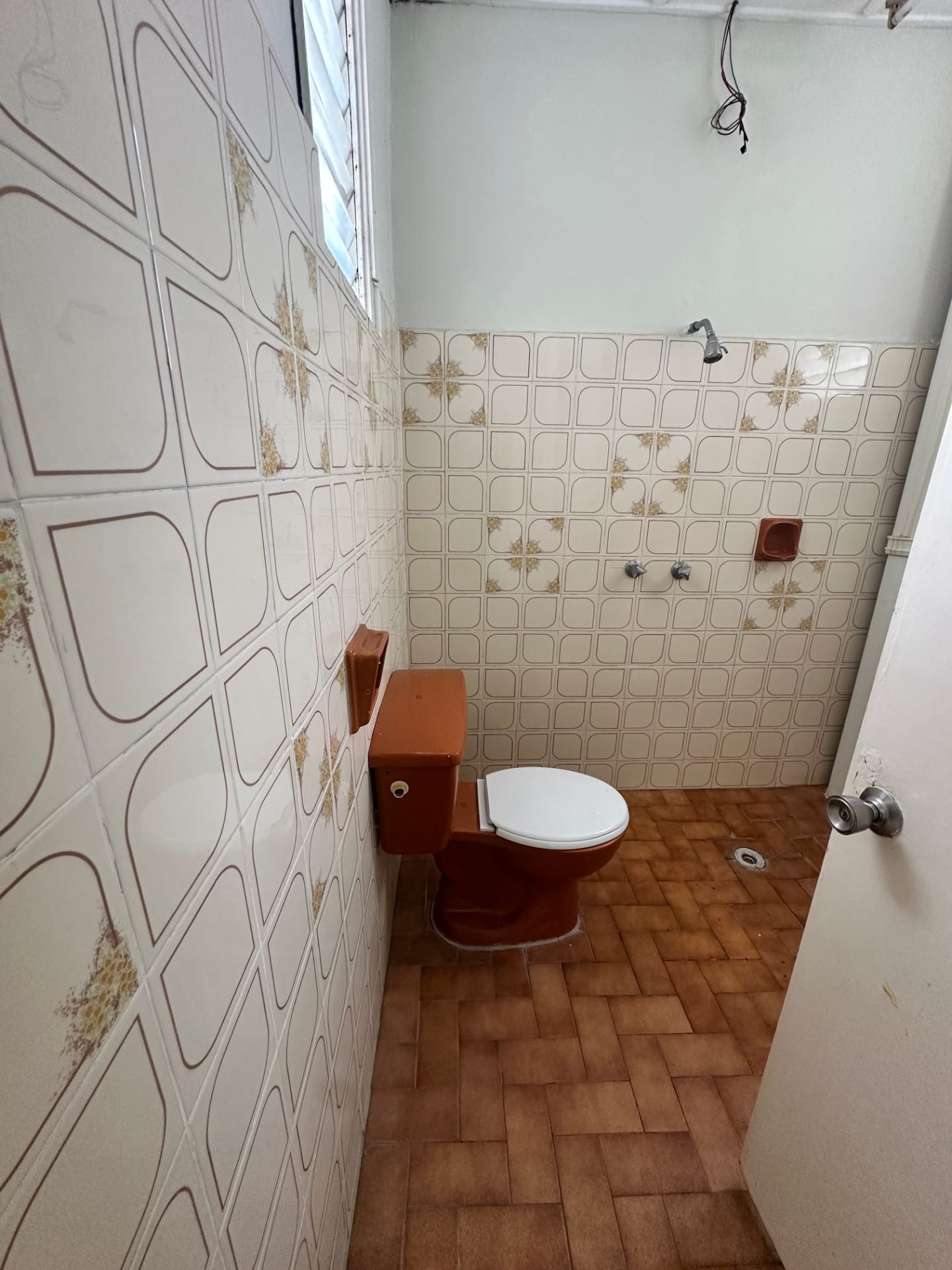 2 Storeys Kepong Baru Landed End Lot with ample parking lot side and back - photo 11