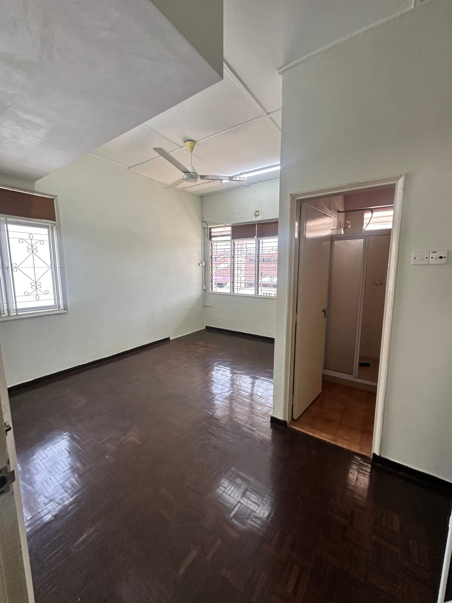 2 Storeys Kepong Baru Landed End Lot with ample parking lot side and back - photo 13