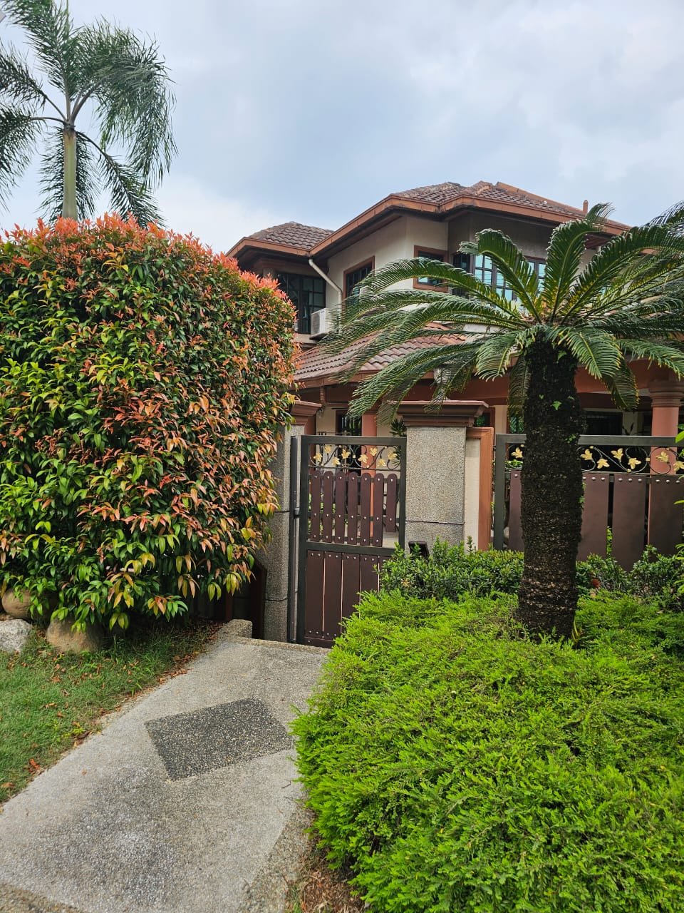 Freehold 2 Storey Corner Terrace Bandar Kinrara 5 - photo 3