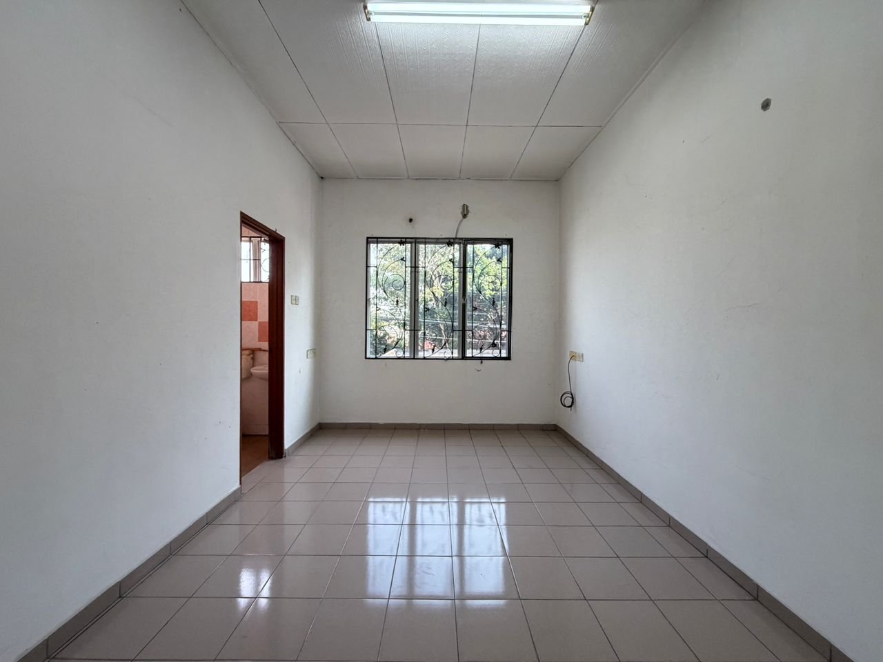 2 Storeys Terrace @ Jalan Sg Agas, Taman Sungai Pinang, Klang - photo 6