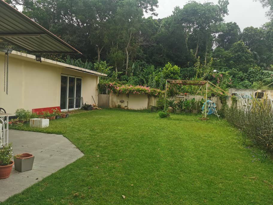 Double Storey Semi D Landed at Sungai Besi Indah, Seri Kembangan near The Mines Shopping Complex - photo 2