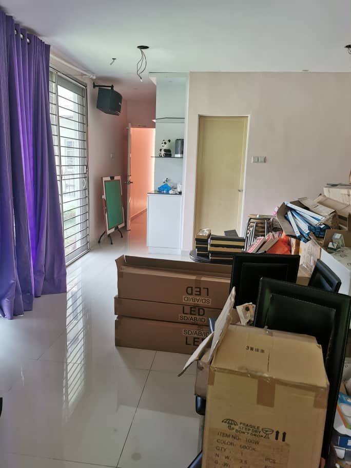 Double Storey Semi D Landed at Sungai Besi Indah, Seri Kembangan near The Mines Shopping Complex - photo 6