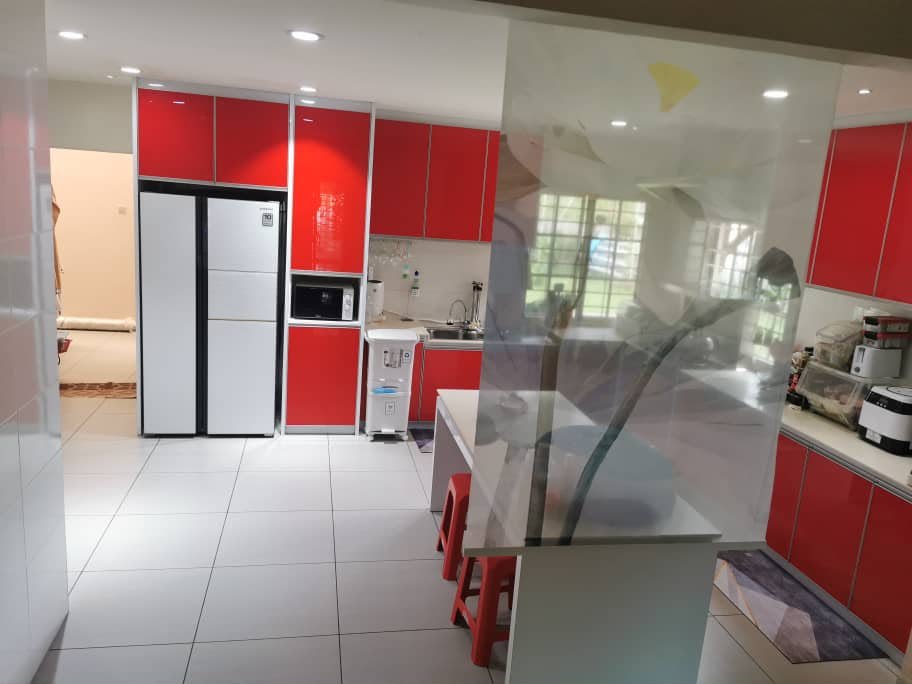 Double Storey Semi D Landed at Sungai Besi Indah, Seri Kembangan near The Mines Shopping Complex - photo 9