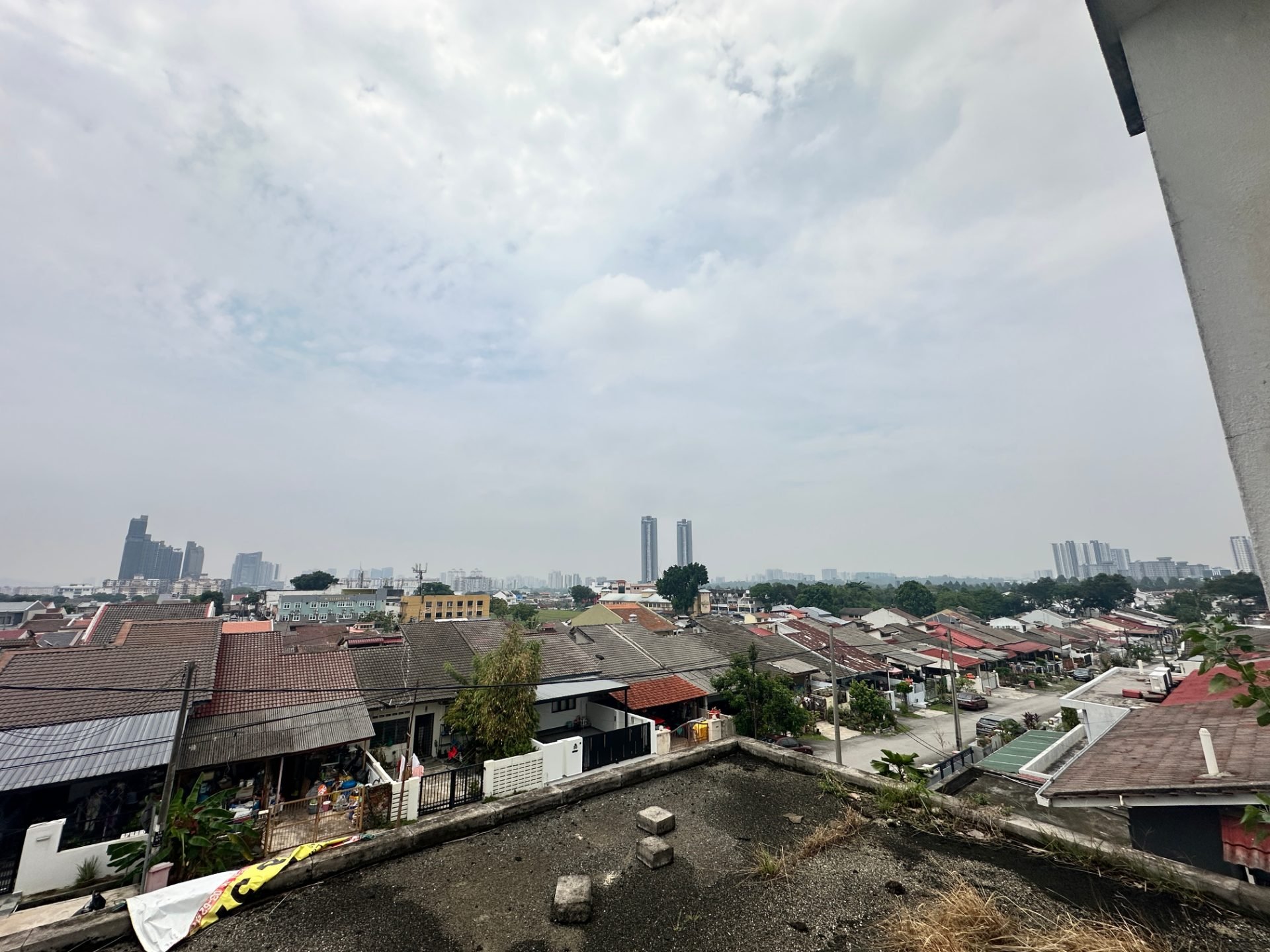 Three Storey Semi D SS3 Petaling Jaya Landed House with Nice View - photo 5