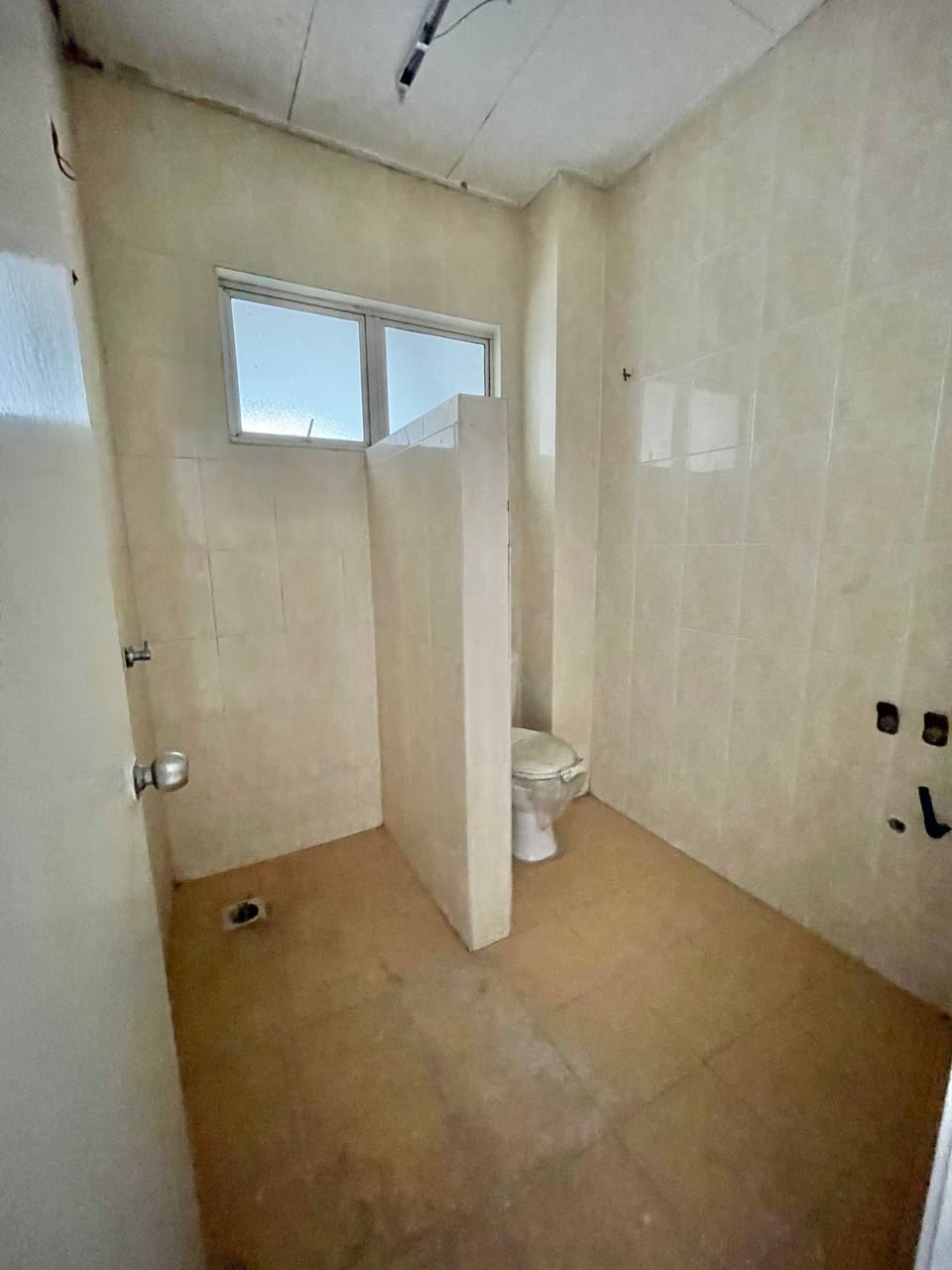 Triple storey Terrace House Taman Subang Intan - photo 3