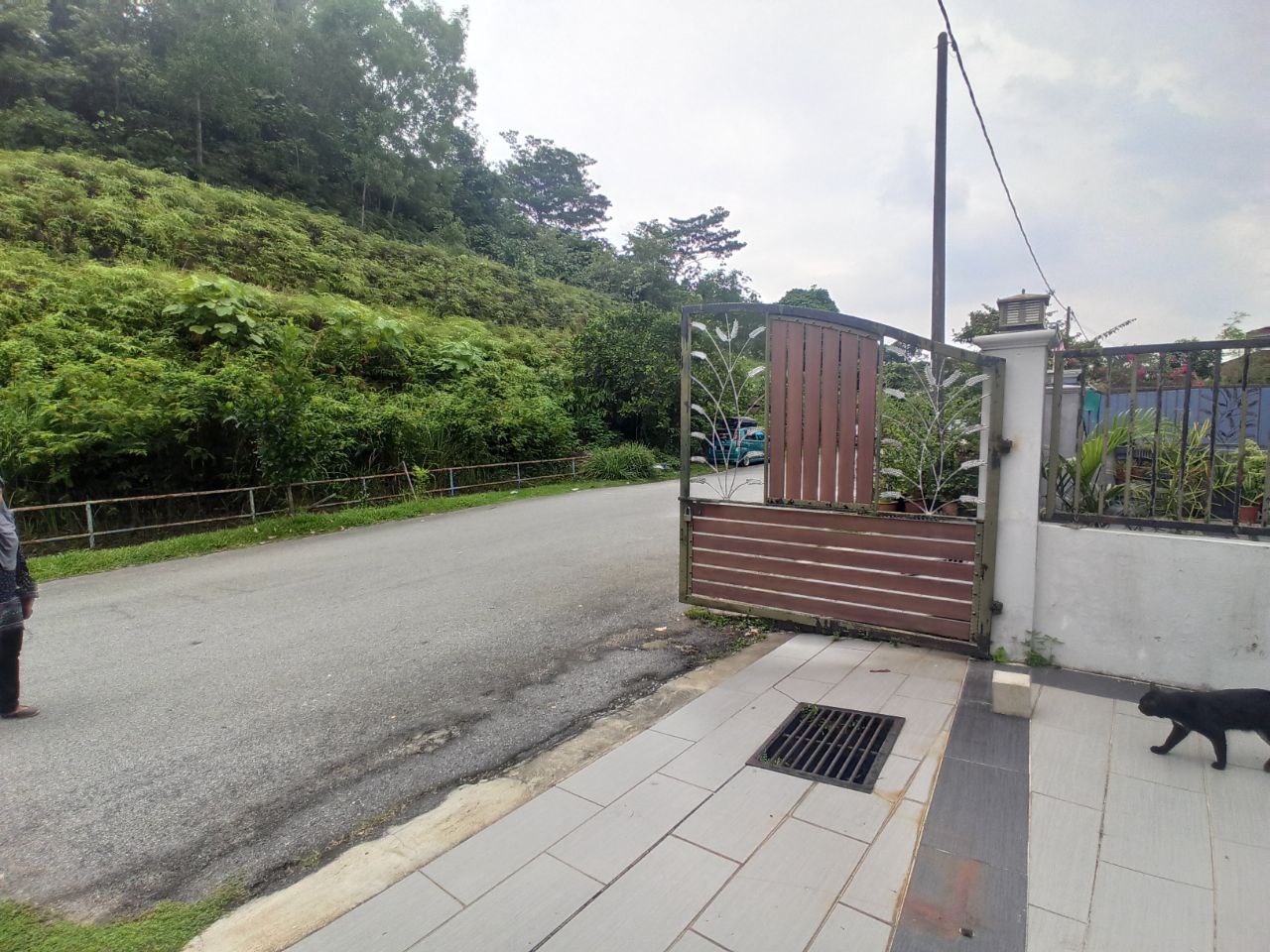 DOUBLE STOREY, BANDAR SAUJANA UTAMA - photo 4