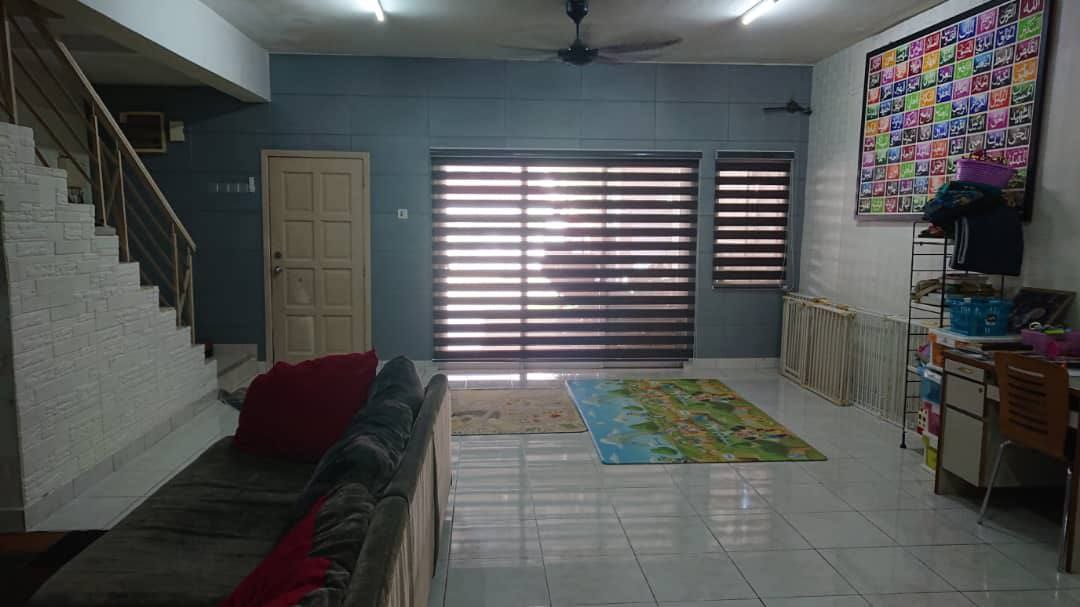 Double Storey at Taman Bukit Indah Sungai Buloh - photo 9