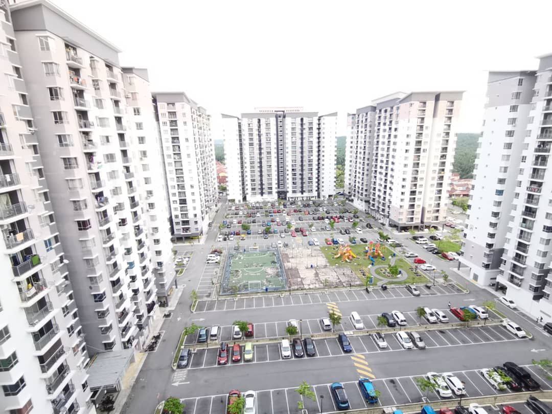 RESIDENSI LAGUNA BIRU 2, TAMAN TASIK BIRU, KUNDANG - photo 2