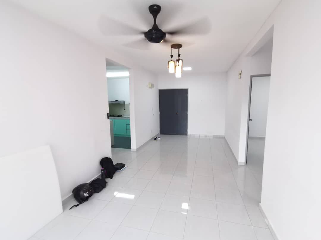 RESIDENSI LAGUNA BIRU 2, TAMAN TASIK BIRU, KUNDANG - photo 4