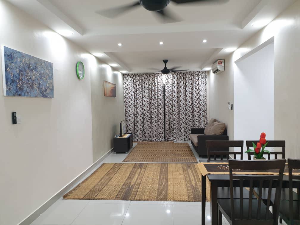 Sentrovue Block B Service Apartment, Puncak Alam - photo 2