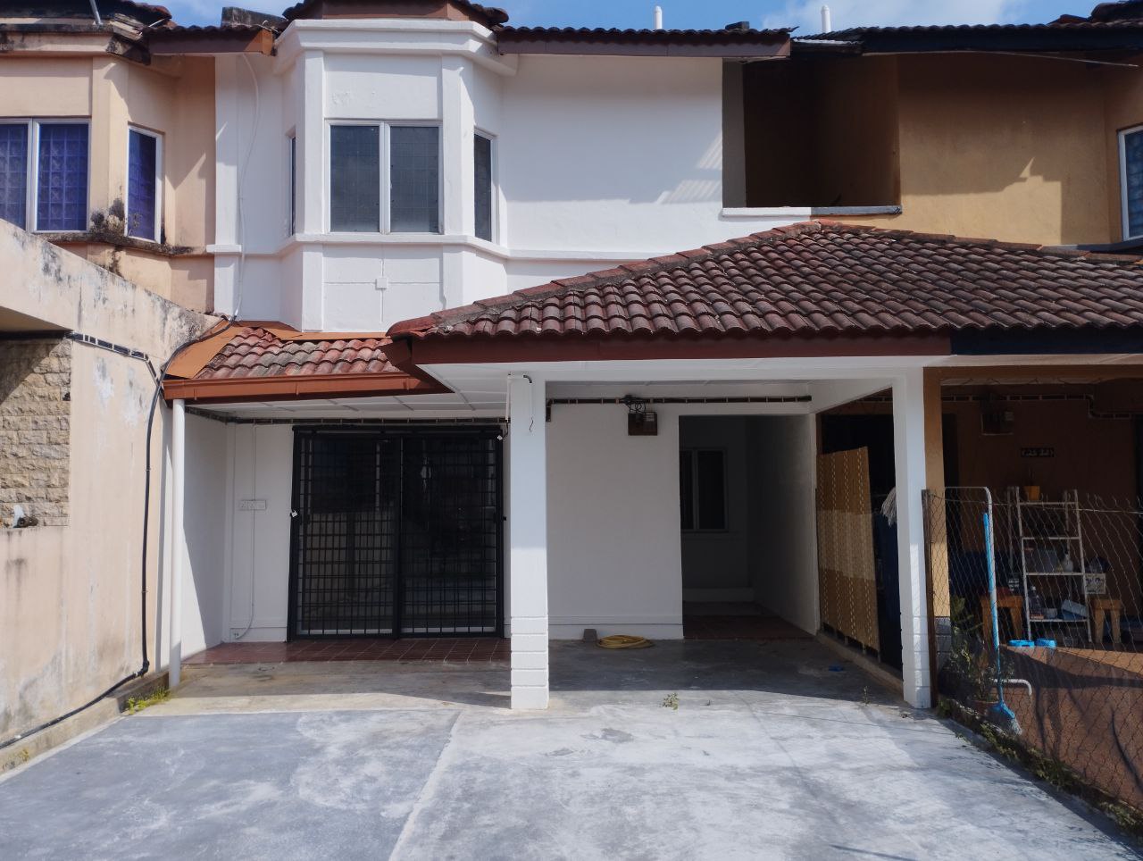 Double Storey House, Saujana Utama 1,Sungai Buloh - photo 2