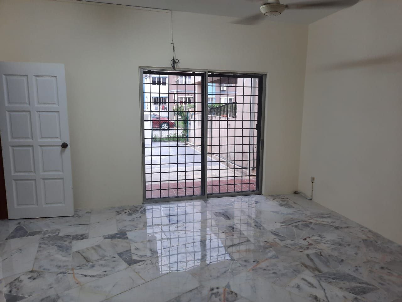 Double Storey House, Saujana Utama 1,Sungai Buloh - photo 9