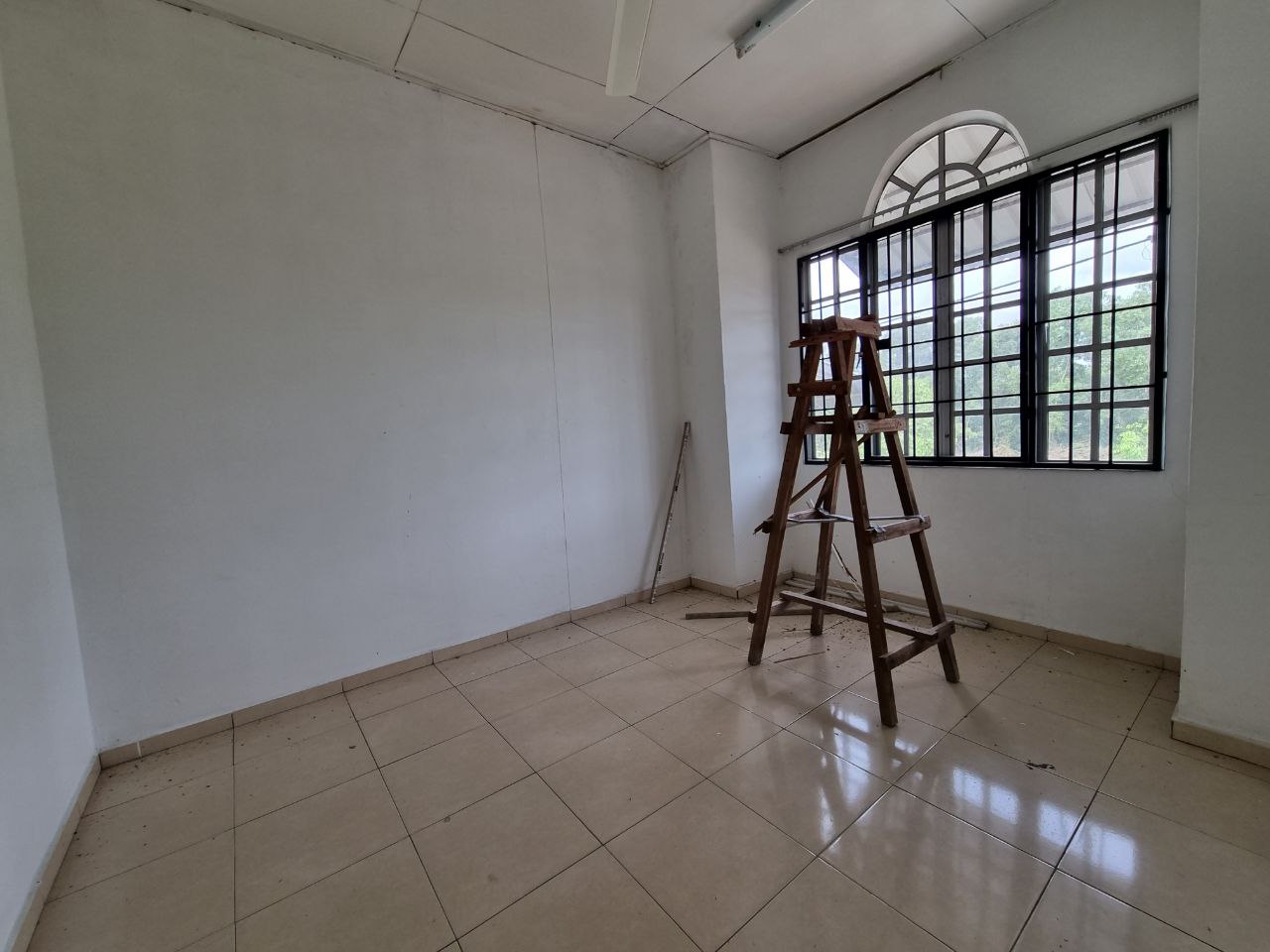 Double Storey Lorong Cakera Purnama Puncak Alam - photo 10