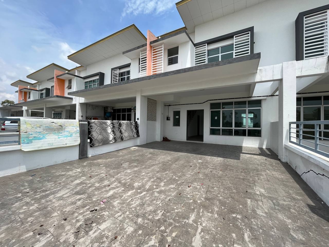 2 STOREY LINK HOUSE CHERRY 1 HILLPARK PUNCAK ALAM, - photo 2