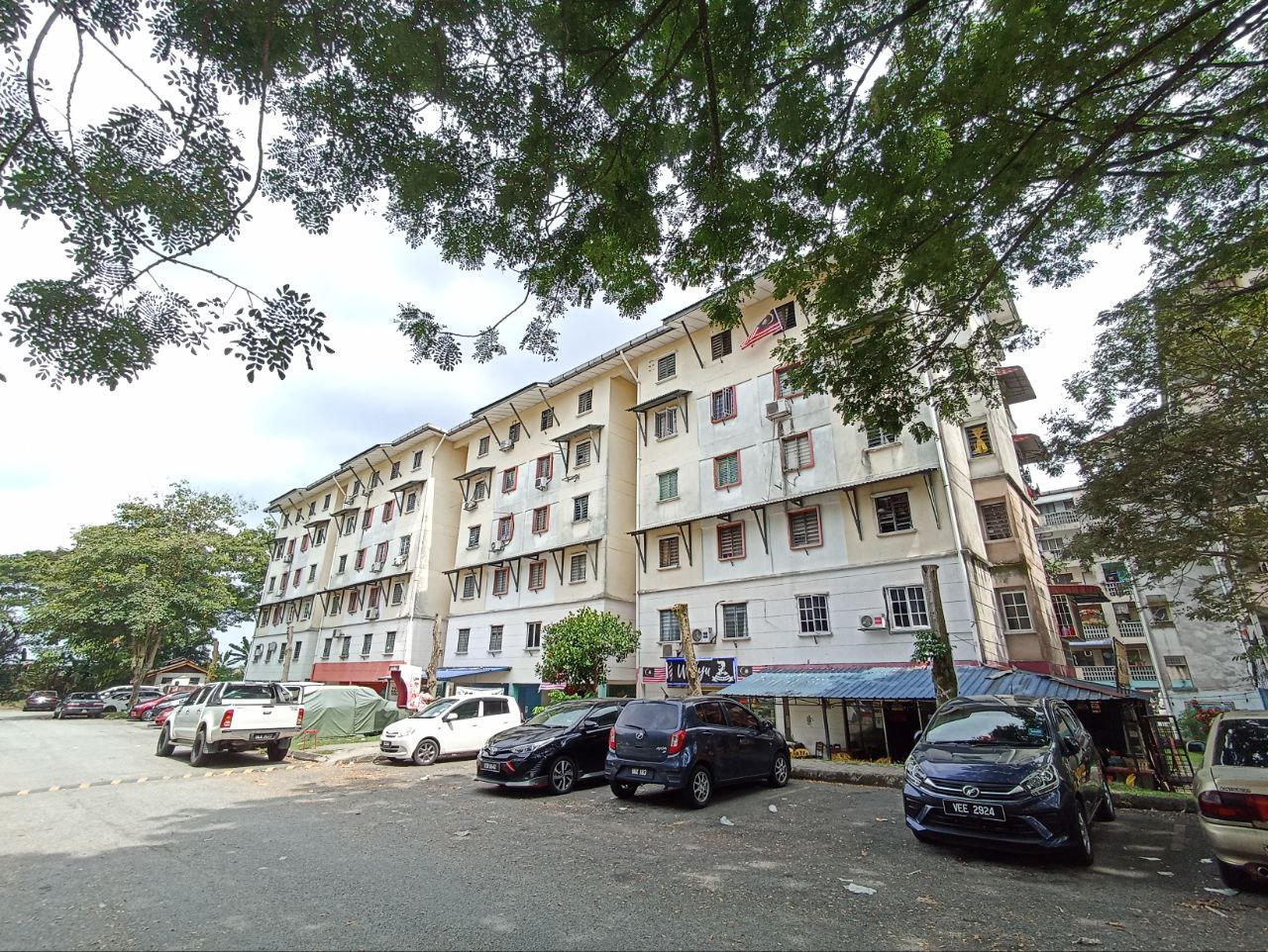 Apt Melati, Bukit Subang Seksyen U16, Shah Alam - photo 2