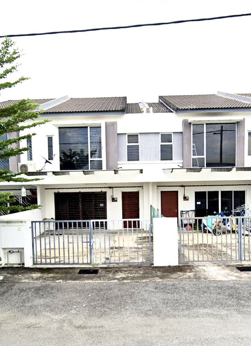 2 Storey Aquilla Taman Alam Sutera Puncak Alam - photo 2