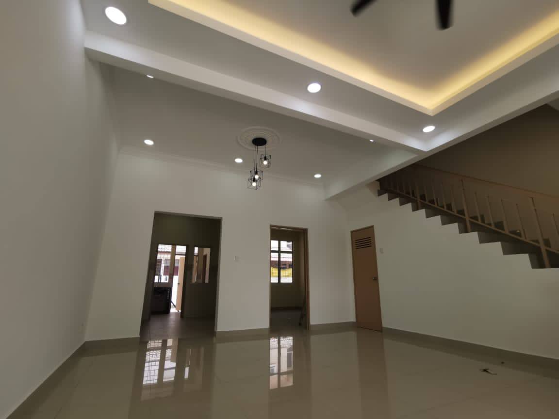 Double storey terrace, Seri Pristana, Sungai buloh - photo 3
