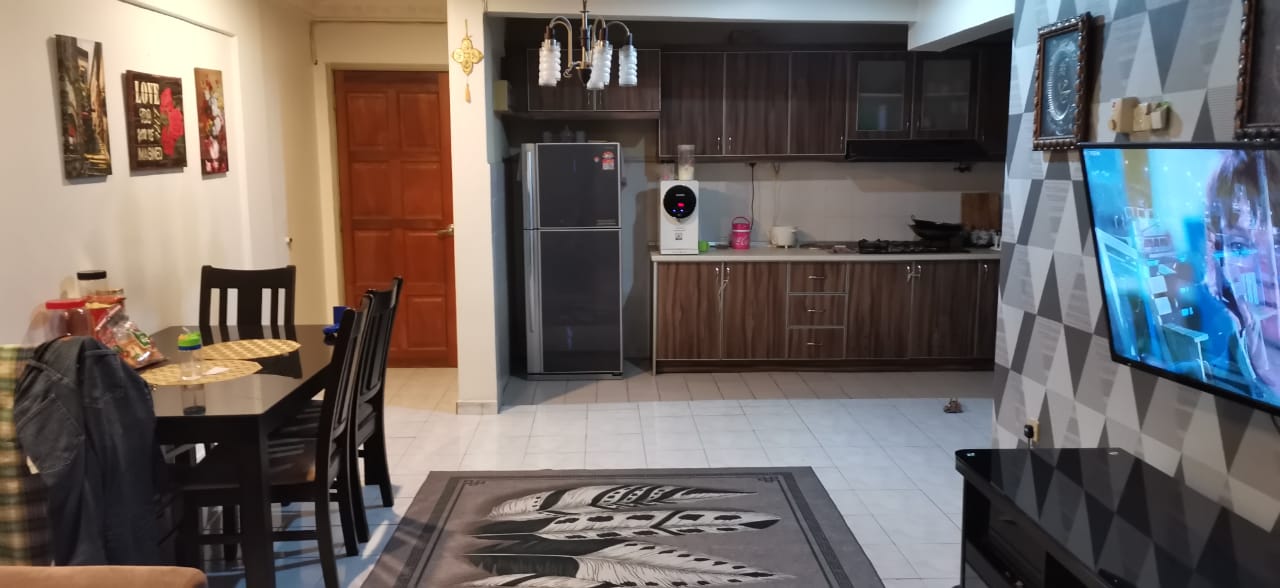 Apartment Subang Suria, Seksyen U5, Shah Alam - photo 3