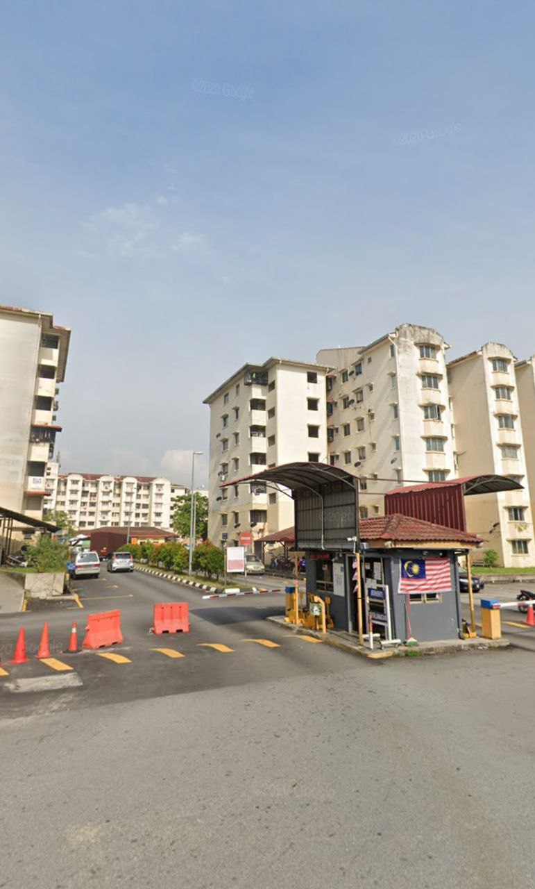 Apartment Subang Suria, Seksyen U5, Shah Alam - photo 4
