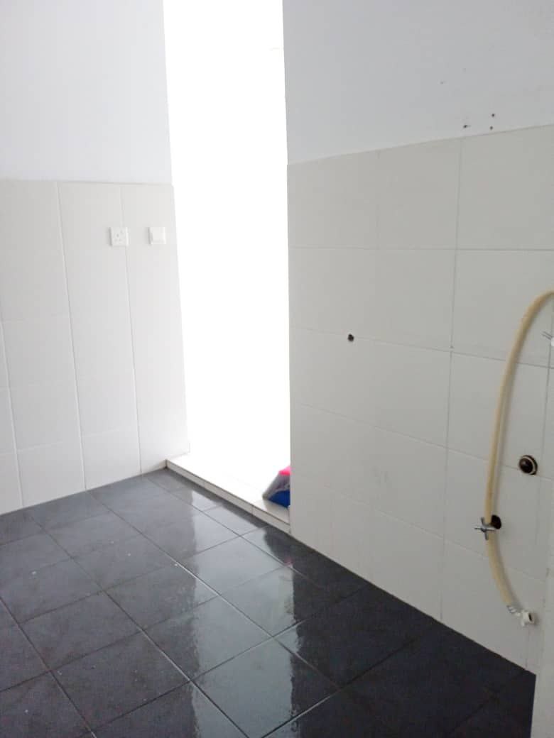 RESIDENSI LAGUNA BIRU 2, TAMAN TASIK BIRU, KUNDANG - photo 8