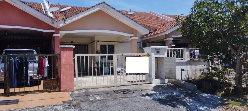 Single Storey Terrace Jalan Alam Suria Puncak Alam - photo 2