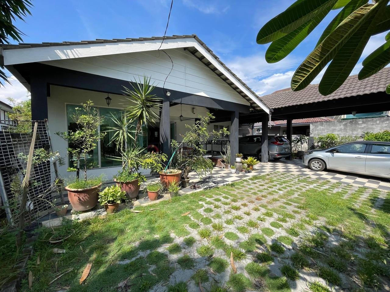 Single Storey Bungalow House, Desa Subang Permai, - photo 3