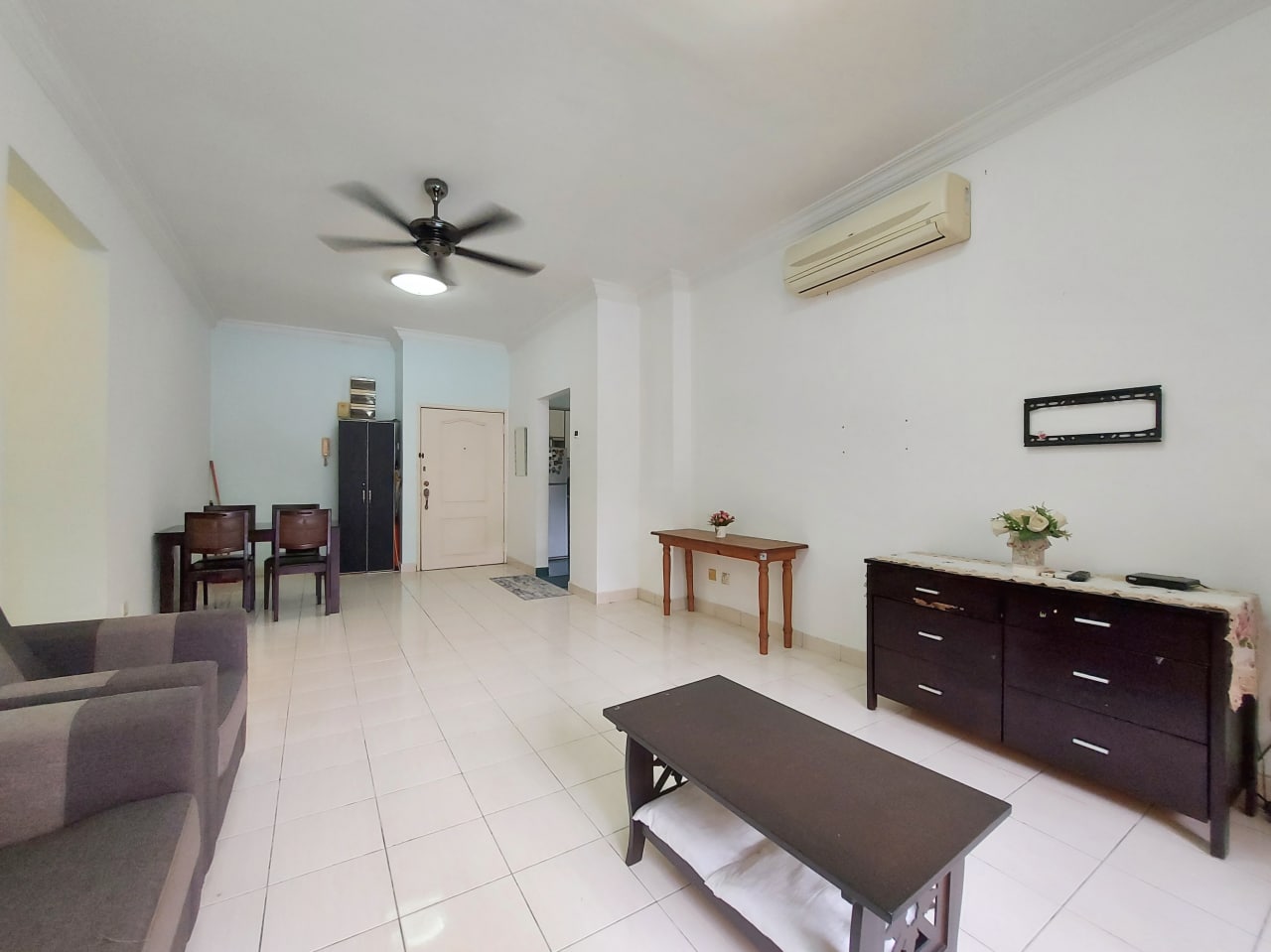 Astana Putra Condo Tmn Bukit Rahman Putra Sg Buloh - photo 3
