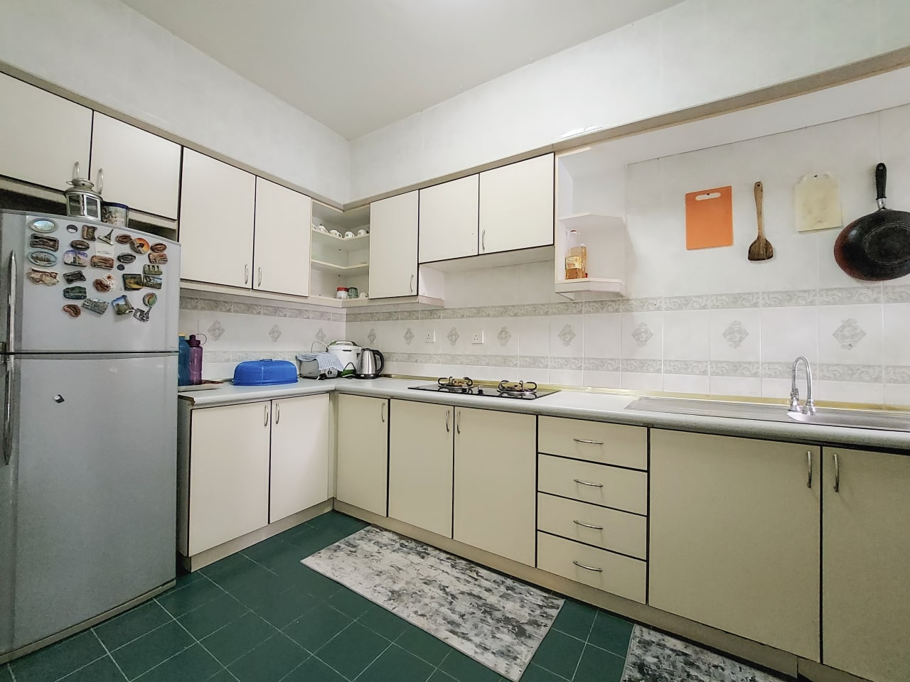 Astana Putra Condo Tmn Bukit Rahman Putra Sg Buloh - photo 4