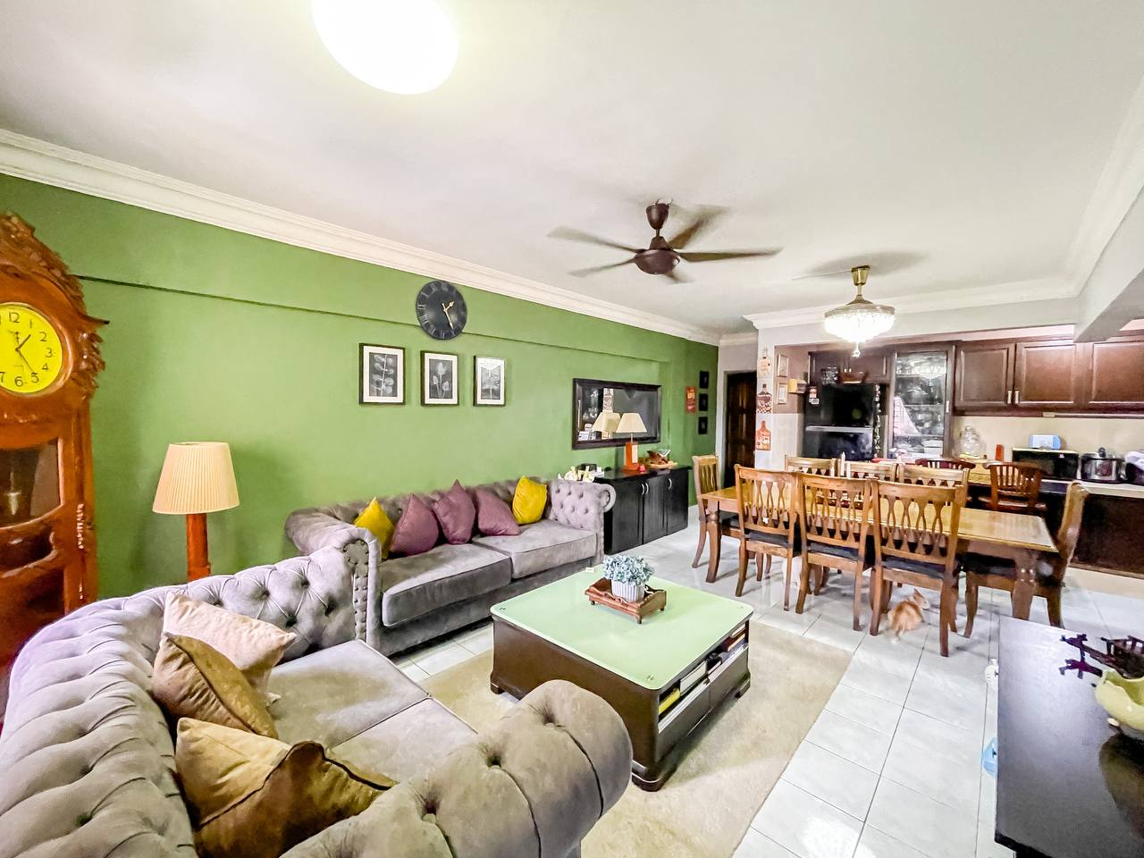 CORNER UNIT Apt Subang Suria, Seksyen U5 Shah Alam - photo 3