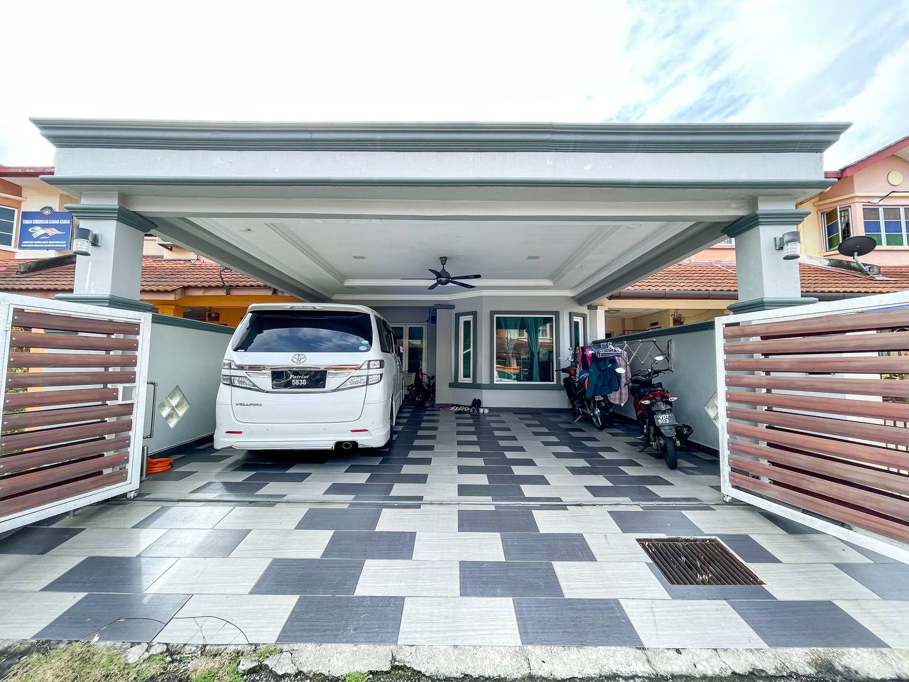 2 STOREY Taman Desa Coalfields Sungai Buloh - photo 3