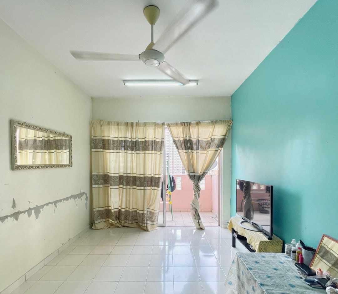 Level 4 Apartment Laguna Biru, Kundang, Rawang - photo 3