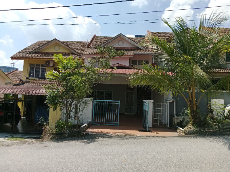 Terrace House Pantai Hillpark