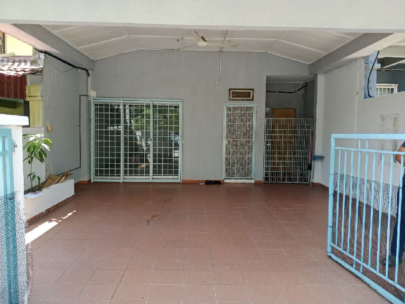 Terrace House Pantai Hillpark - photo 7