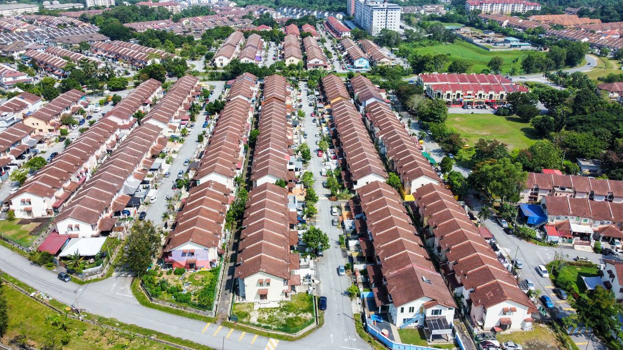 Double Storey Terrace Bandar Mahkota Cheras - photo 9