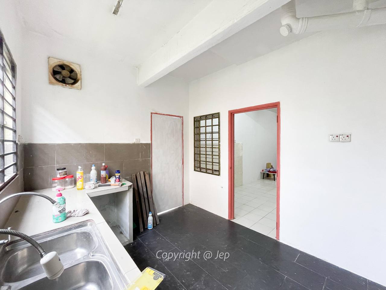 Corner Lot Double Storey Terrace SP4 - photo 6