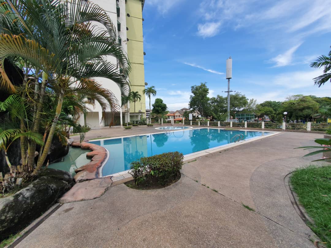 Mutiara Condominium Bukit Indah Ampang - photo 3