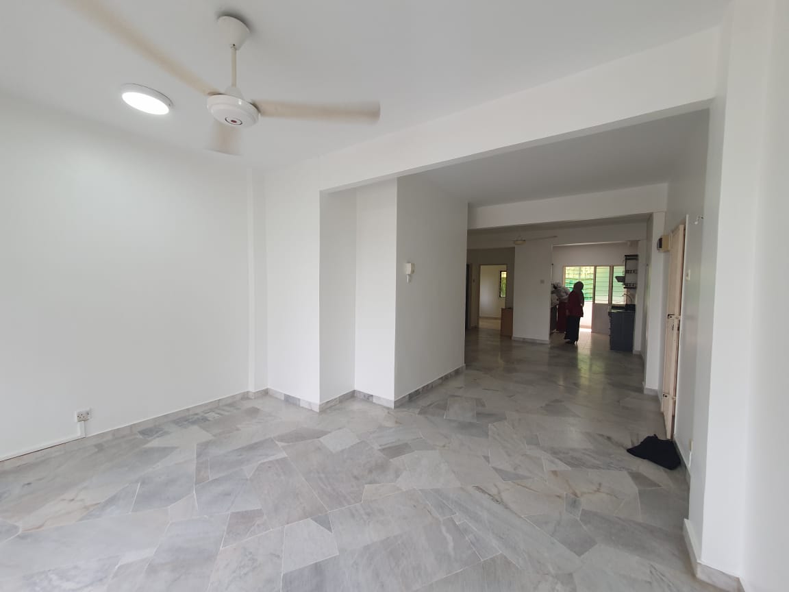 Mutiara Condominium Bukit Indah Ampang - photo 7