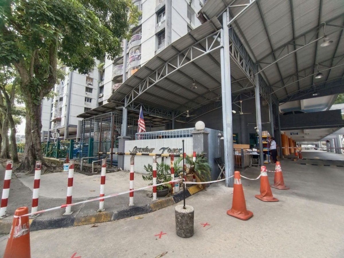 Grandeur Tower Apartment Pandan Indah - photo 2