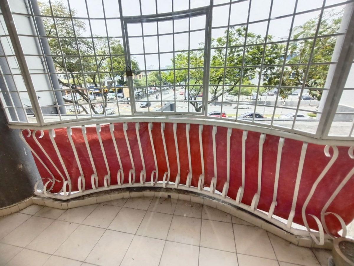Grandeur Tower Apartment Pandan Indah - photo 3