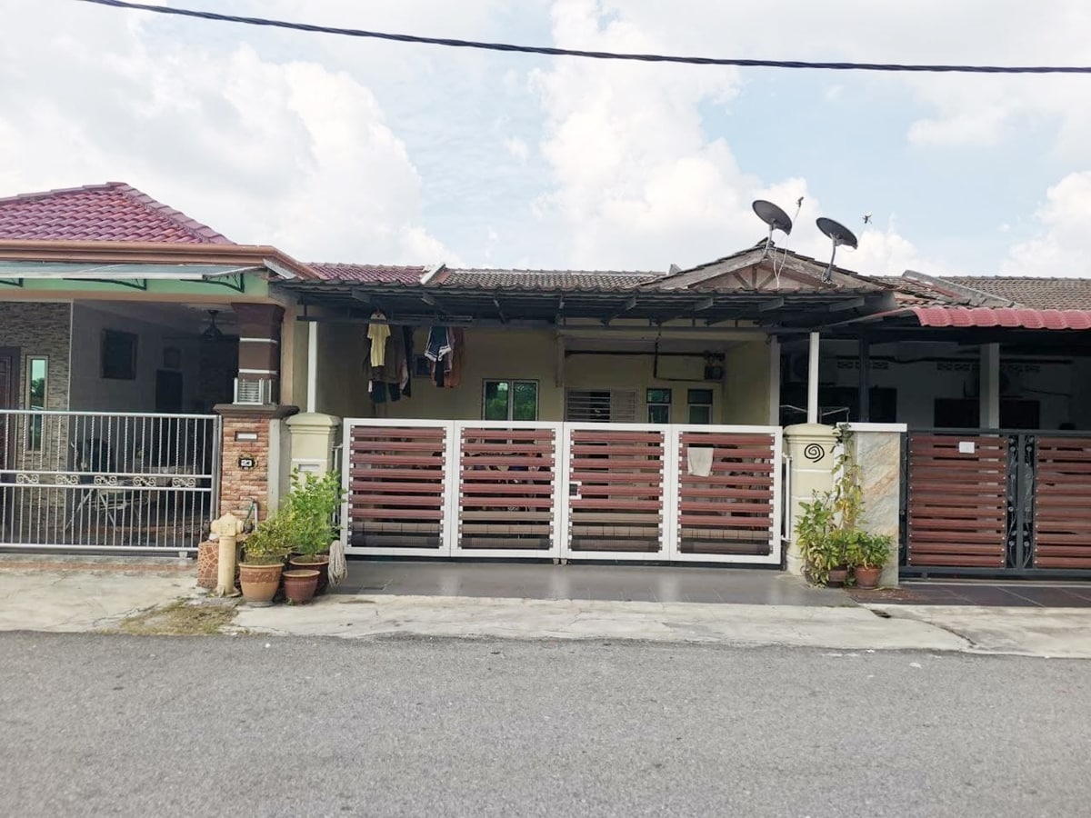 Single Storey Taman Seri Medan - photo 2