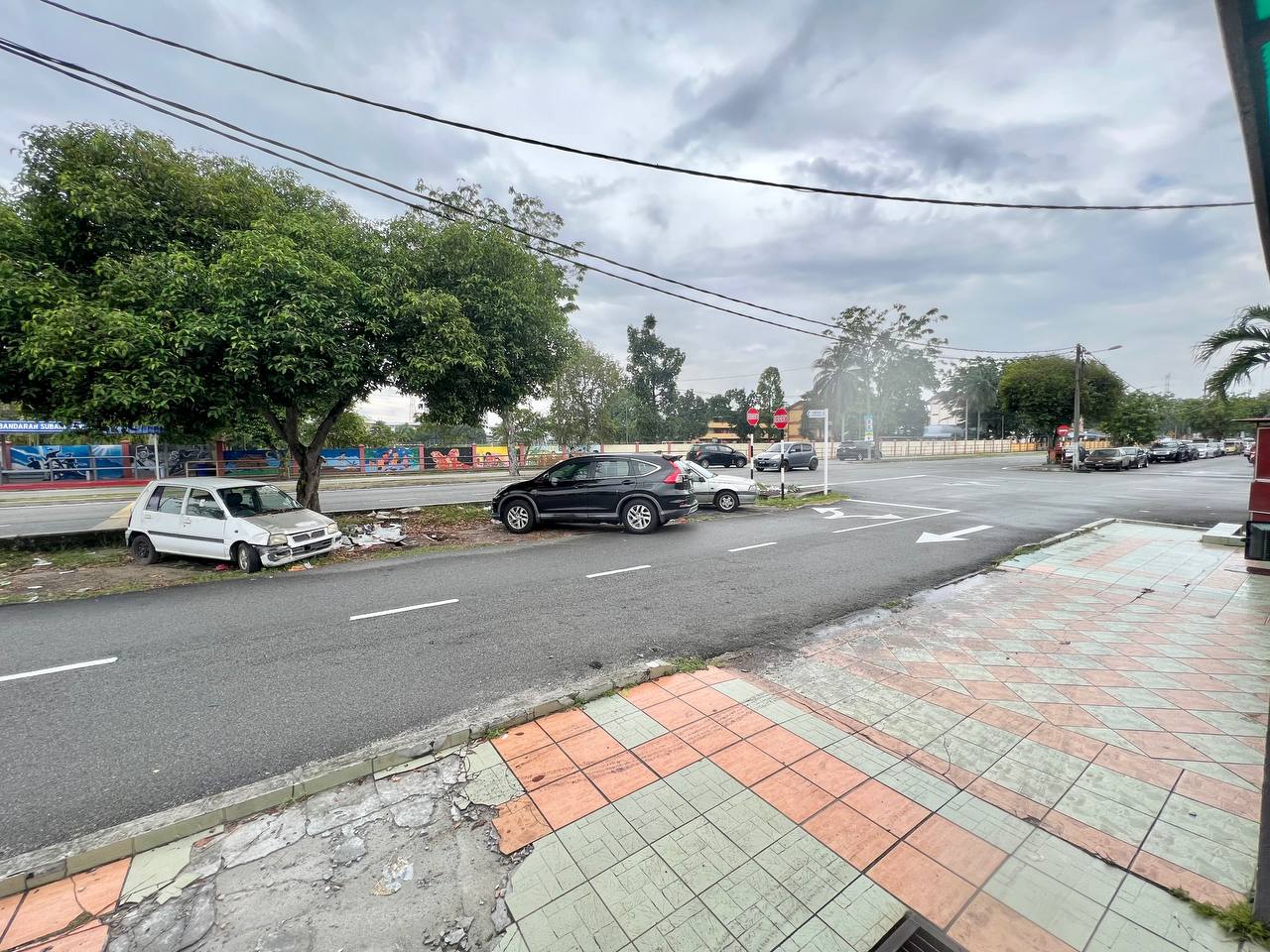 Corner Lot Single Storey Terrace Taman Sri Serdang - photo 11