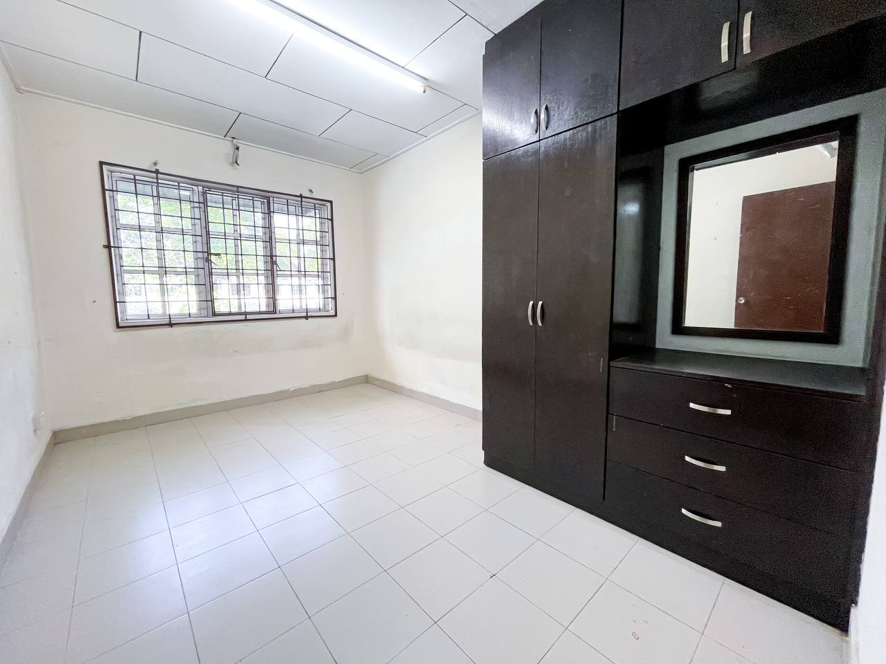 Double Storey Terrace Seksyen 19 Shah Alam - photo 12