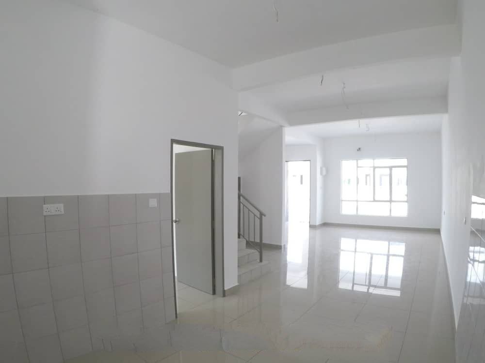 Double Storey Terrace Taman Warisan Hijau - photo 3