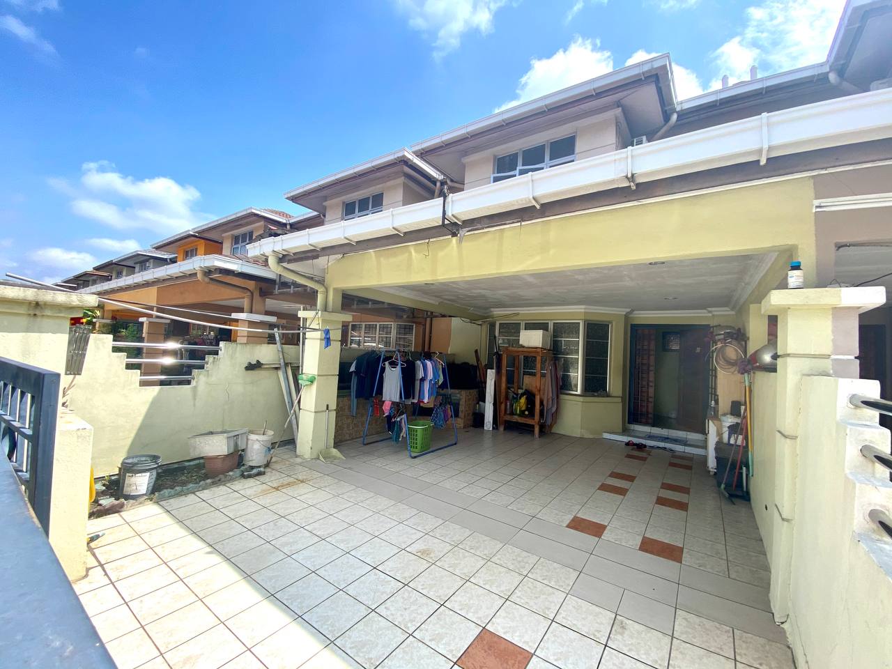 Double Storey Terrace Desa Latania Seksyen 36 - photo 4