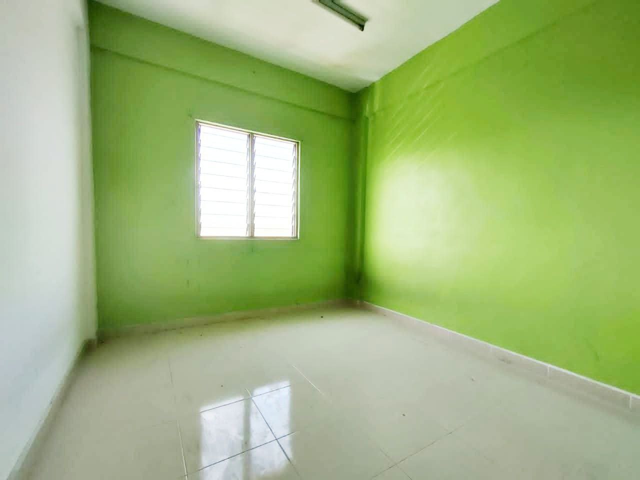 Puchong Utama Court 2 Puchong Utama - photo 3