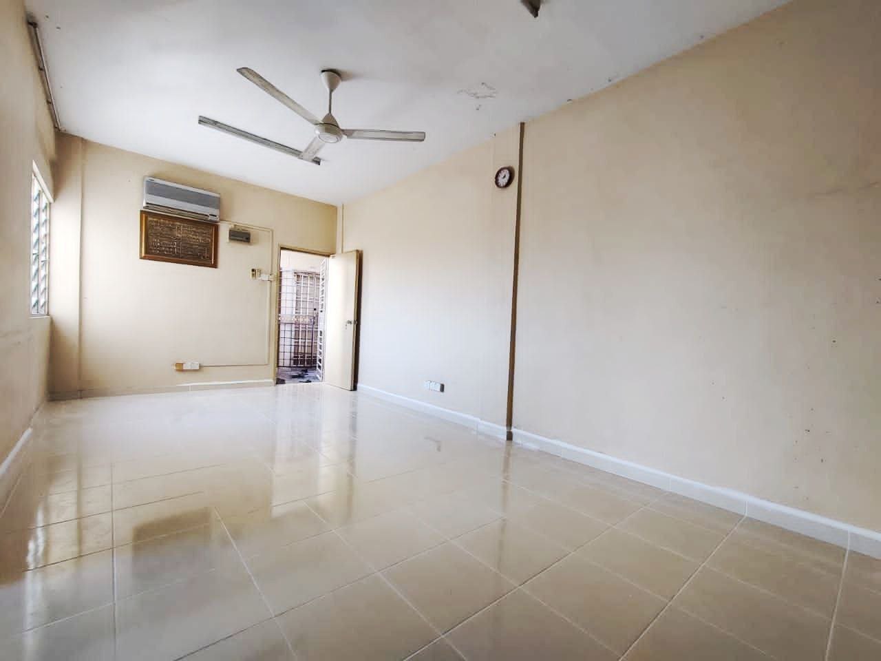Puchong Utama Court 2 Puchong Utama - photo 6