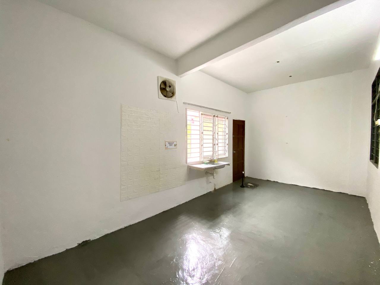 Double Storey Terrace Taman Salak Perdana Dengkil - photo 4